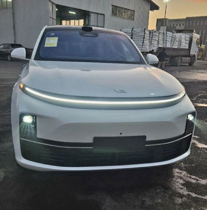 **‼️Lixiang Li 7 ultra restayling full‼️