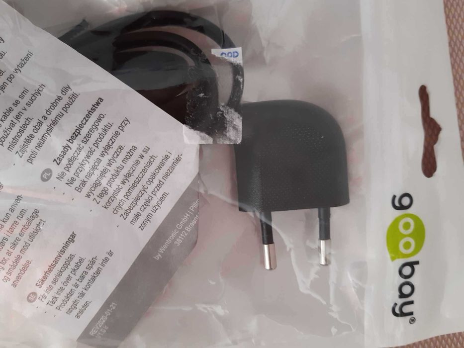 Cablu nefolosit/negru