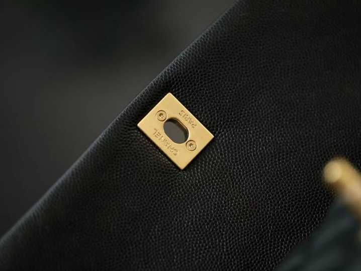 Geanta Chanel Coco Handel