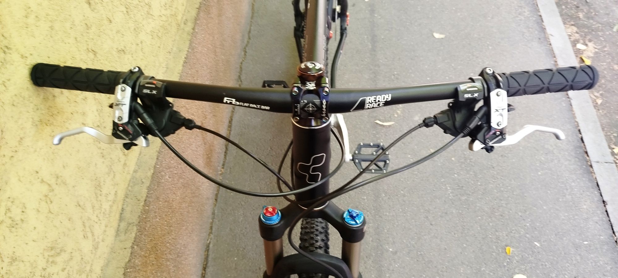 Cube full suspensie fox xt