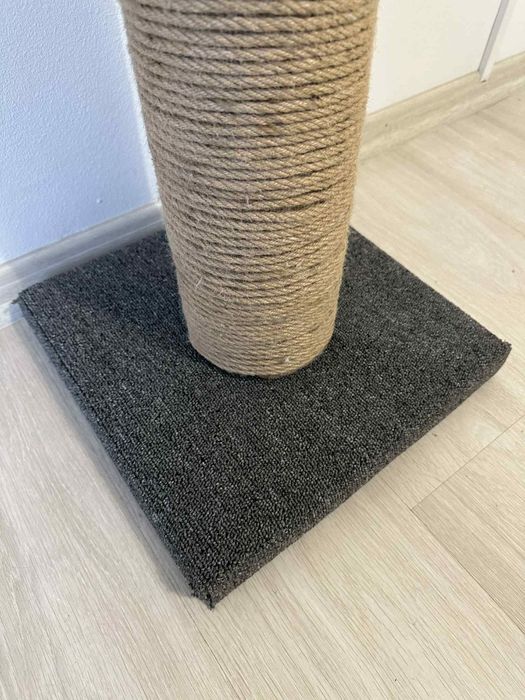 Драскала за котка