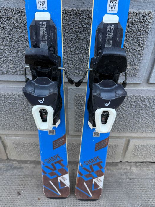 schi head v-shape v4 L163cm