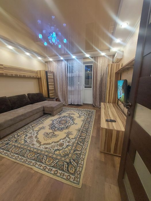 Сдам 3 квартиру  Сормова 5/1,на длительный  срок, можно на неделю две.