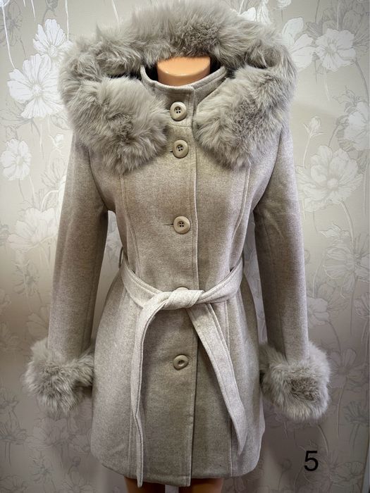 НОВО Дамски палта