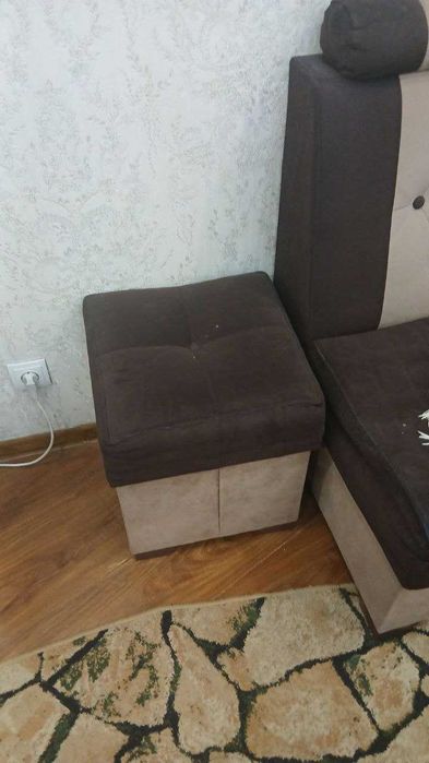 Уголок кухонный б/у