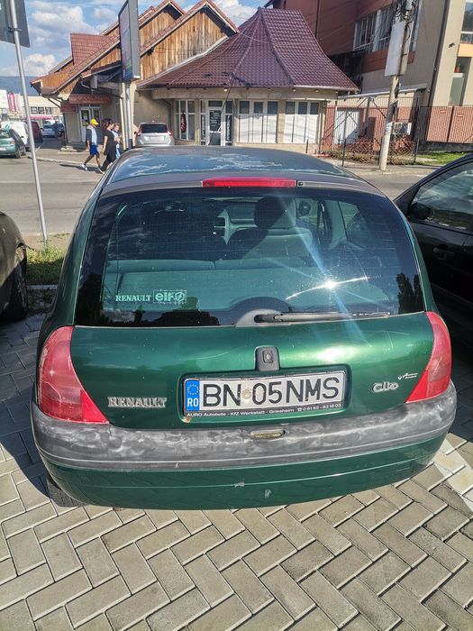 Renault clio 2002 benzina 1,2 înmatriculat ro perfect