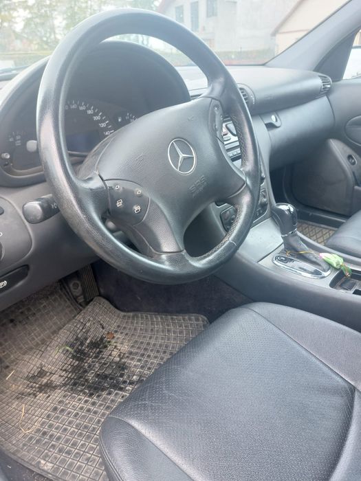 Mercedes Benz C220 An 2002