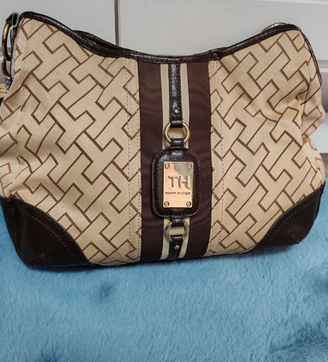 Geanta Tommy Hilfiger original