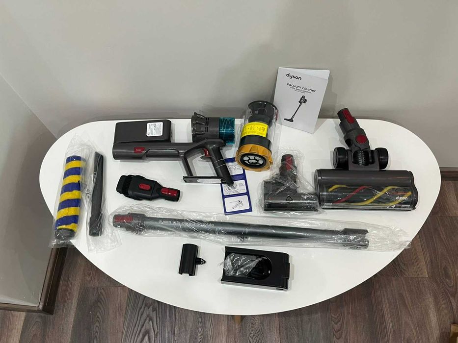 Dyson V15s Detect Submarine