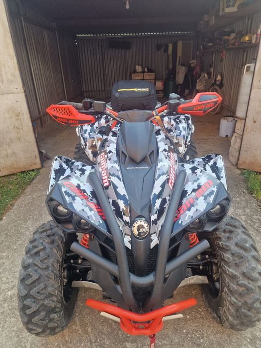 Can am renegade 1000 R