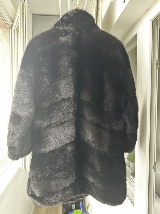 Продам норковую шубу