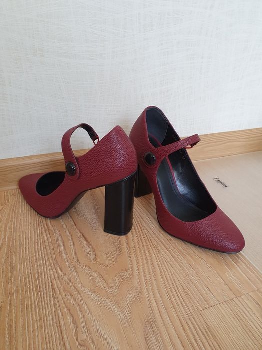 Туфли кожаные 37-38 размер