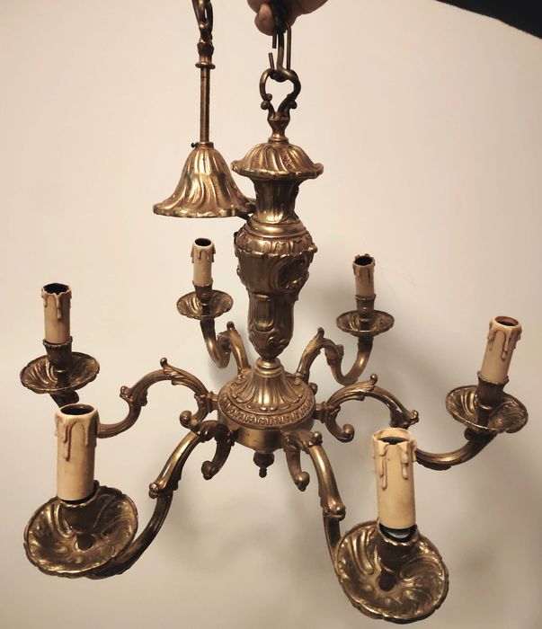 Candelabru deosebit din bronz masiv in stil francez cu 6 brațe ,piesa