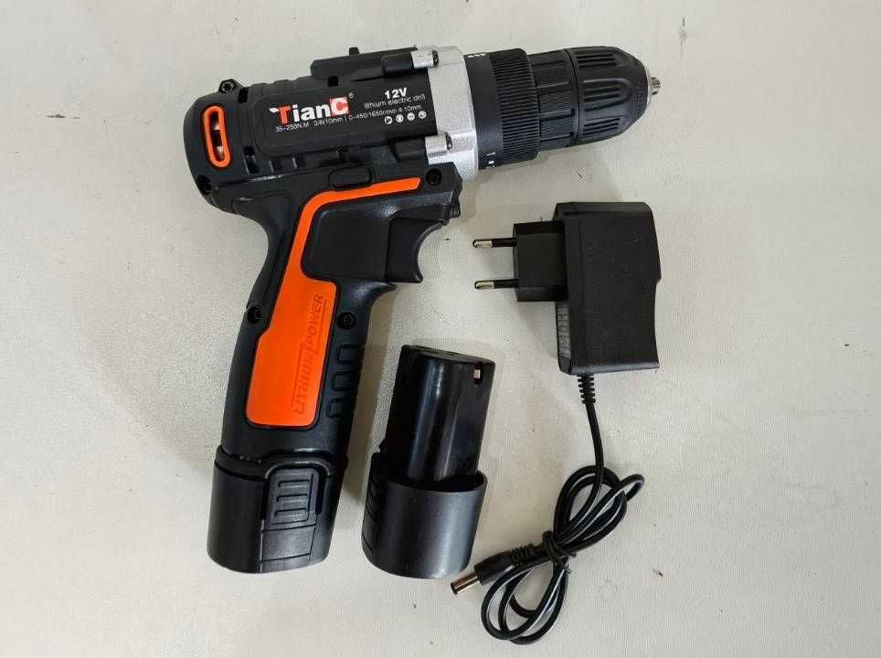 ТОТАЛНА ЛИКВИДАЦИЯ! Акумулаторен Винтоверт/Бормашина 12V с Две Батерии