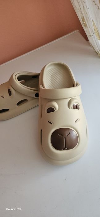 Кроксове Капибара.
