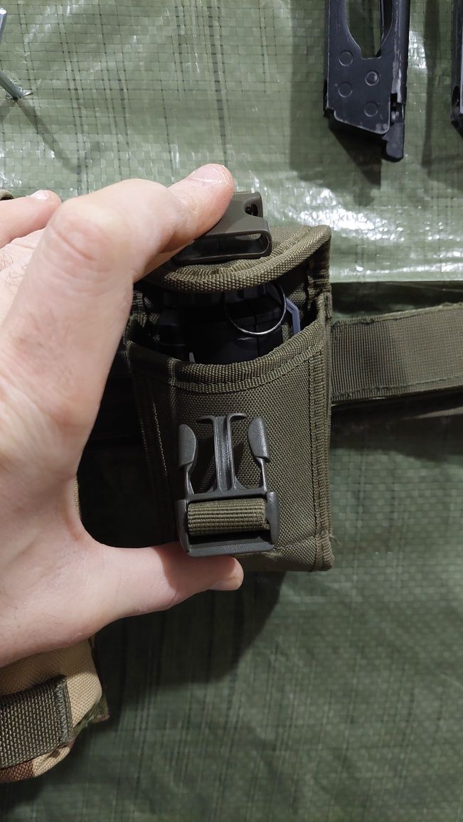 Mini pouch molle olive