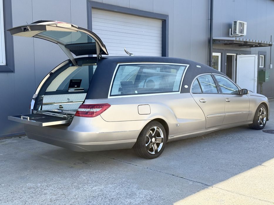 Dric funerar Mercedes