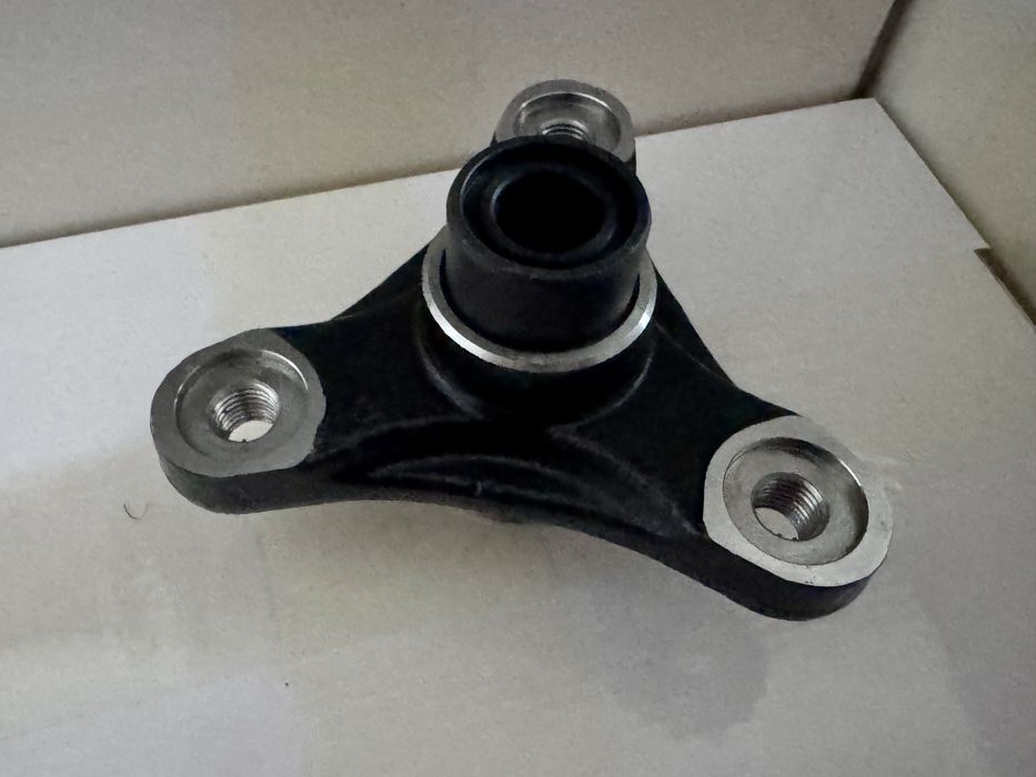 Flansa cardan grup spate BMW F10 F11 Seria 5 520d 520XD 525d 525XD 530