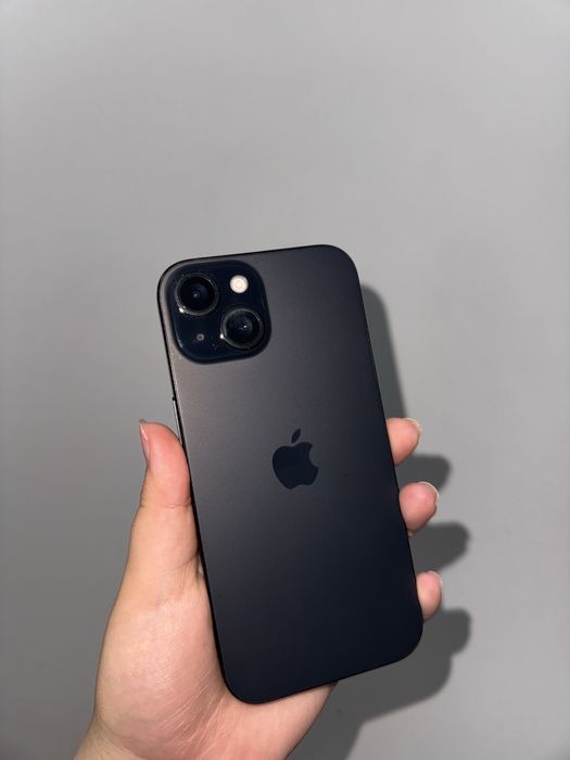 iPhone 15, 256GB, АКБ 87%. В хорошем состоянии