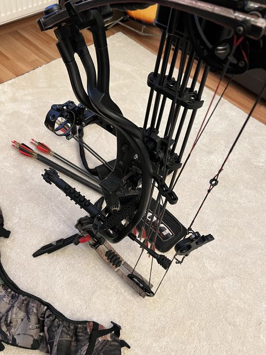 Hoyt carbon element ready to shoot