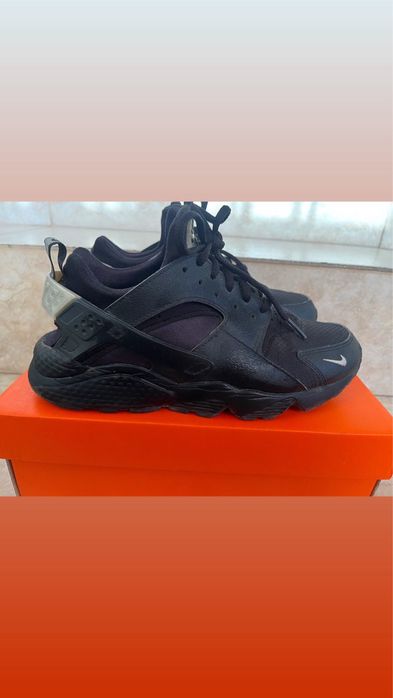 Nike huarache много запазени