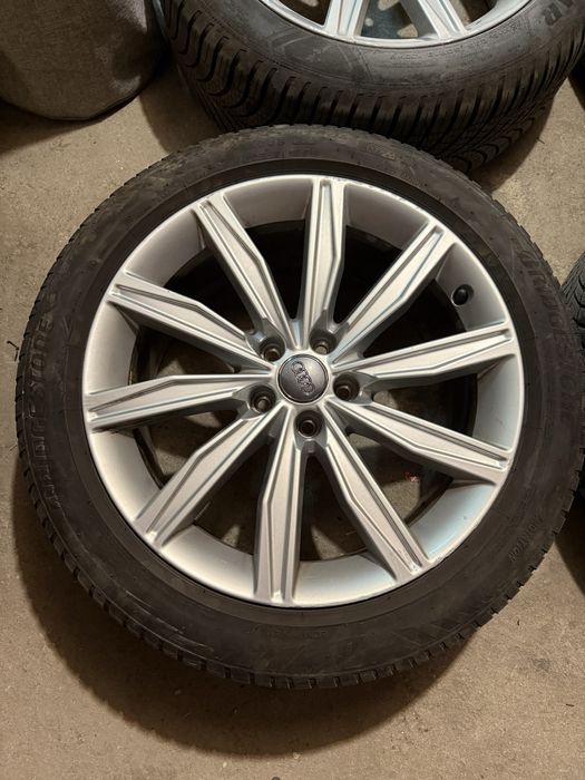 Продавам оригинални джанти от Audi