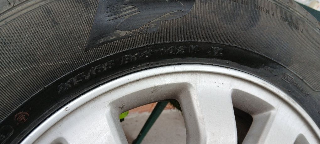 Летни гуми 215/65/16  102V XL
