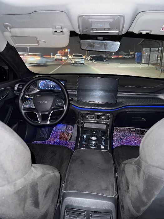 BYD chazor 2024 flangship