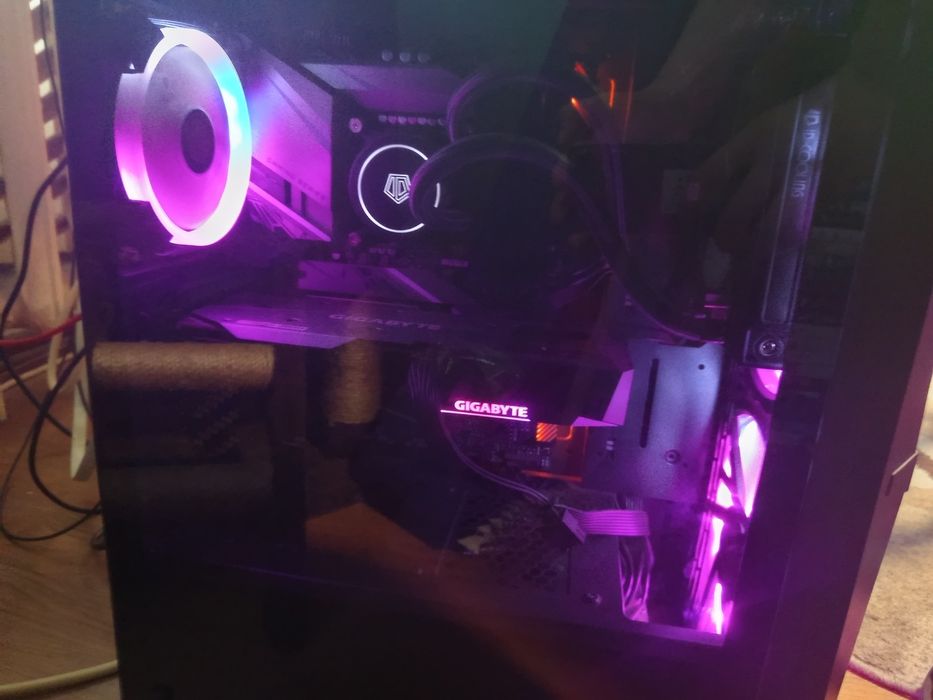 PC Desktop Gaming + Monitor 244