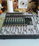 Vând mixer audio 12 canale Soundcraft signature 12MTK