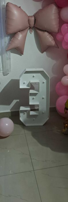 Cifra 3 volumetrica cu becuri 73 cm