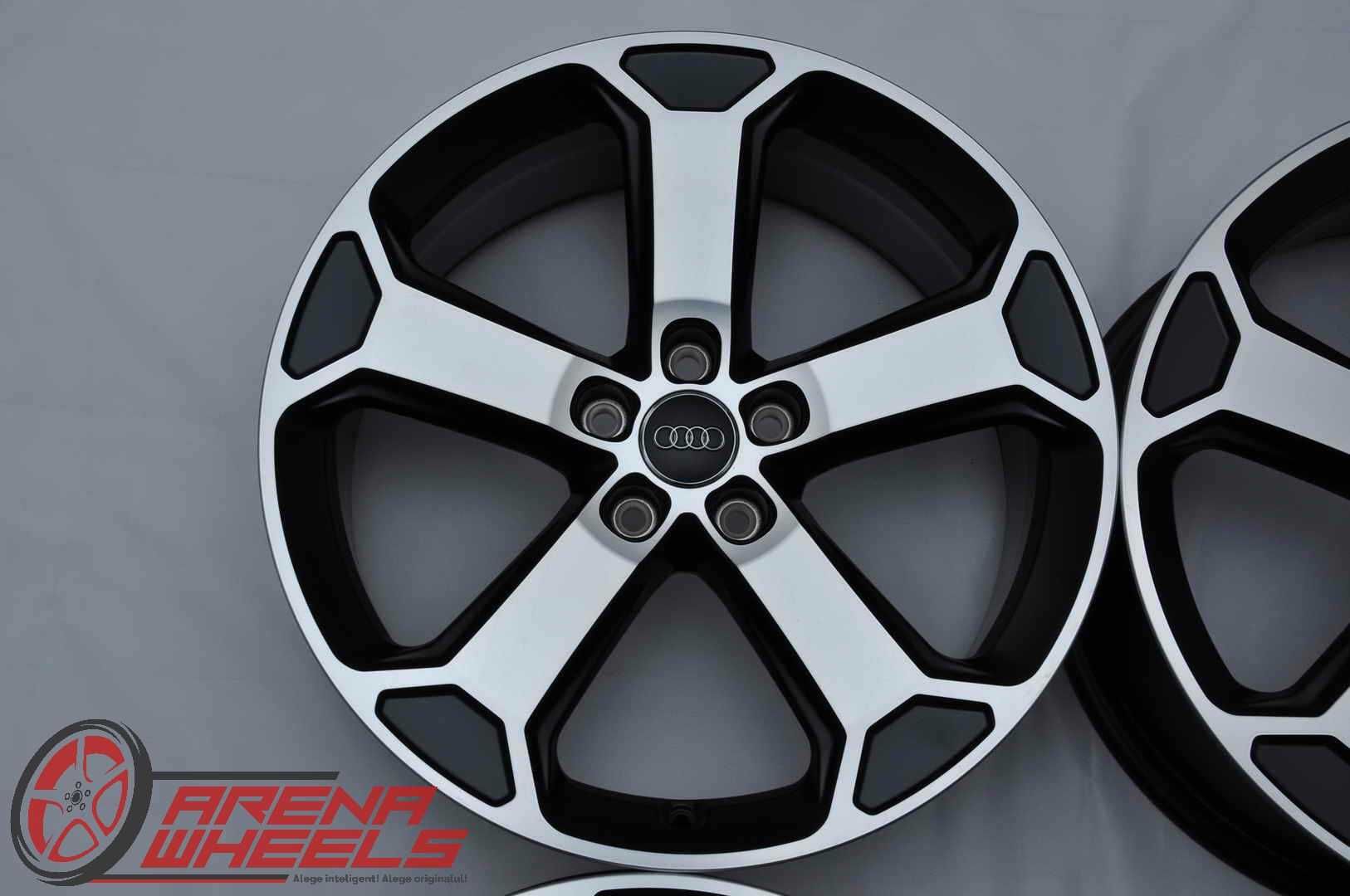 Jante Noi 19 inch Originale Audi Q2 SQ2 GA R19