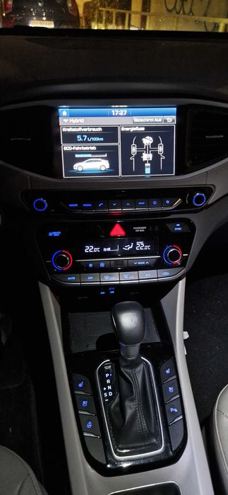 Hyundai ioniq hibrid 1.6, 104 CP