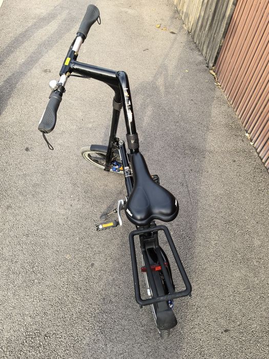 Bicicleta pliabila Strida