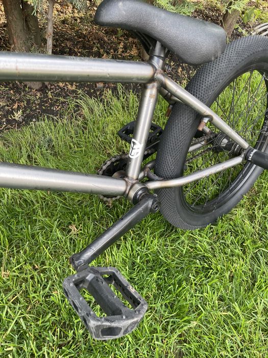 Bicicleta BMX Cult GATEWAY-C - Raw 2022