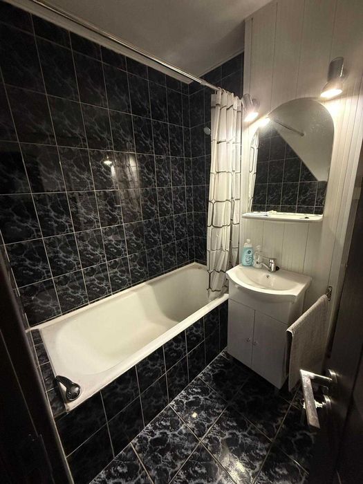 Apartament 2 camere, decomandat, Aleea Luceafarului