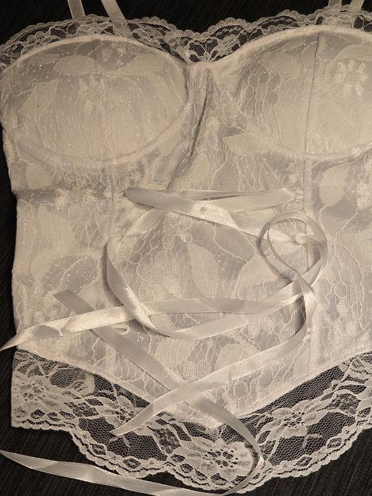 Corset alb reglabil si elastic