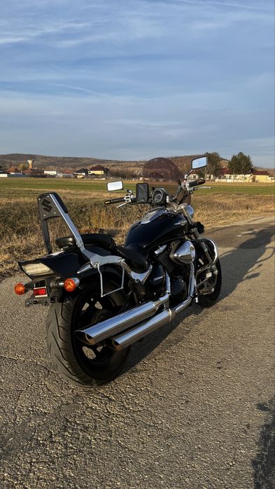 Suzuki Intruder M800