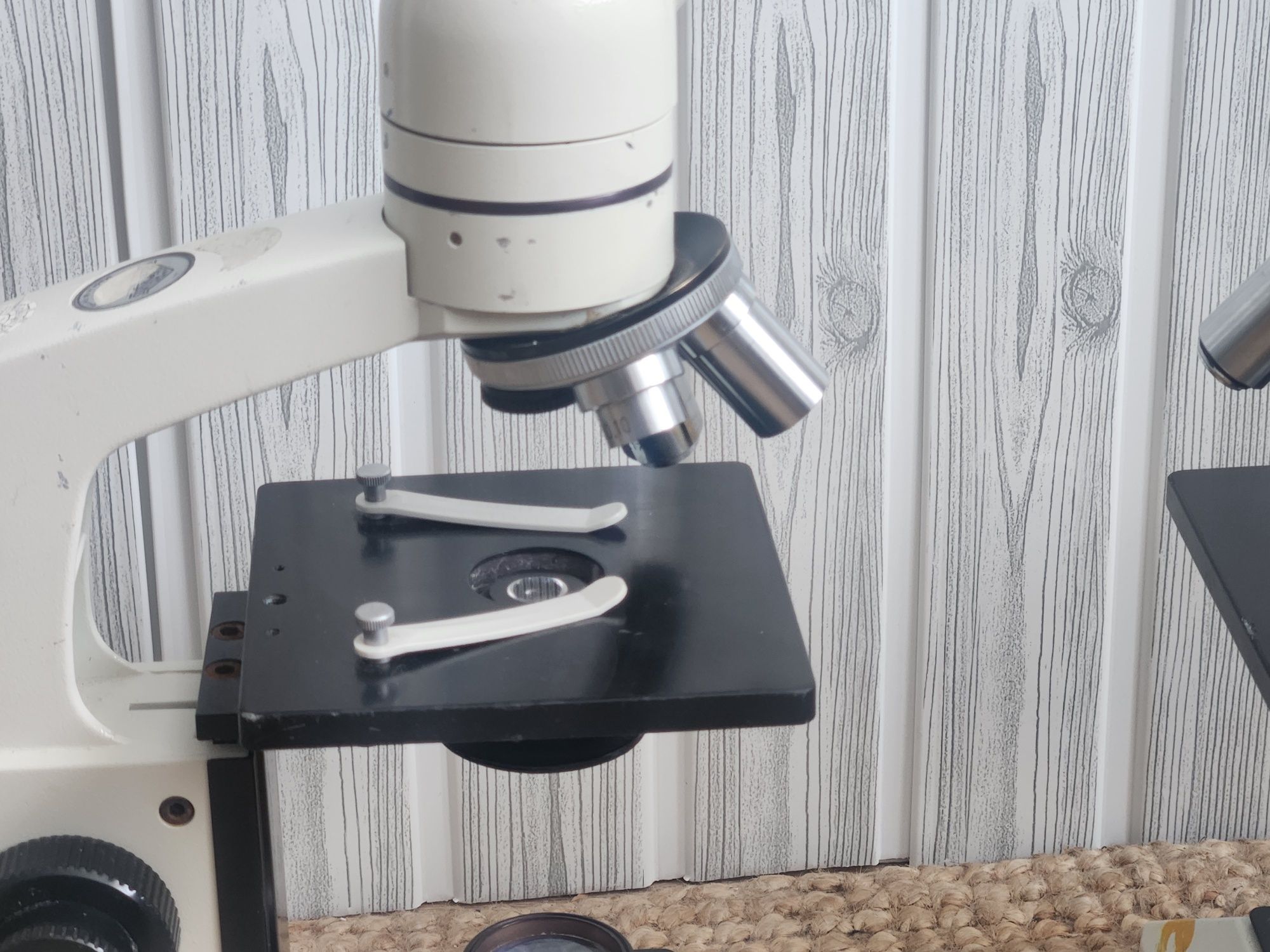 Microscop medicinal vintage