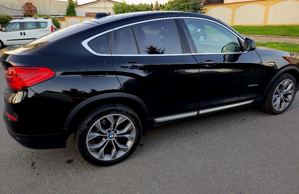 Vând BMW x4 anul 2015