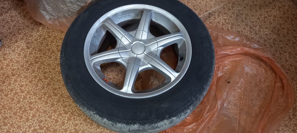 Джанти с гуми 15 опел  5х110