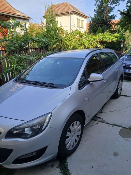 Opel Astra Opel Astra Sports Tourer