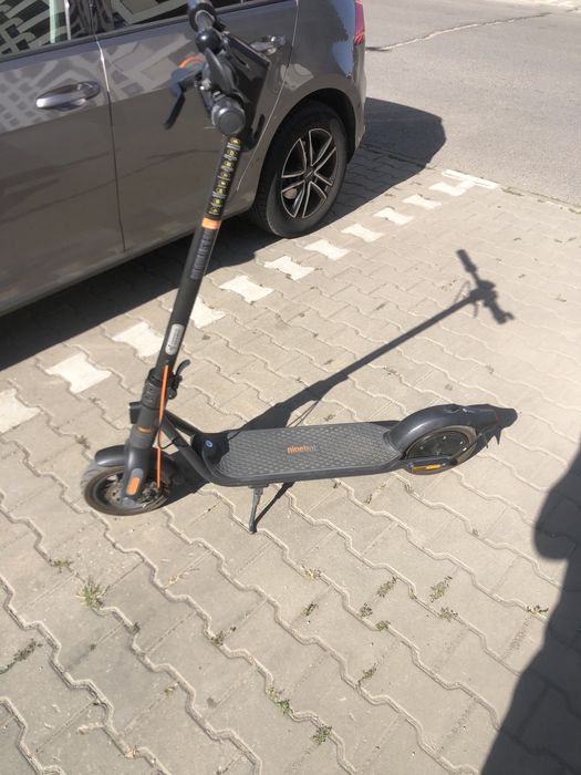 Vand Trotineta electrica Segway-Ninebot F2 Pro  in garantie