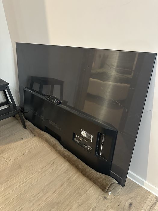 Televizor LG OLED 164 cm