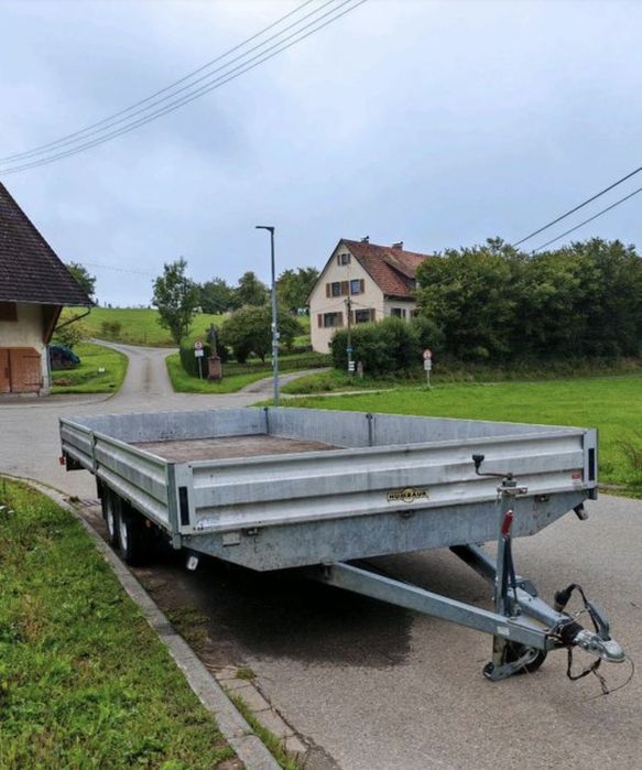 4 x Remorcă / Remorci cu Prelată 2500 kg, 750 kg Germnaia