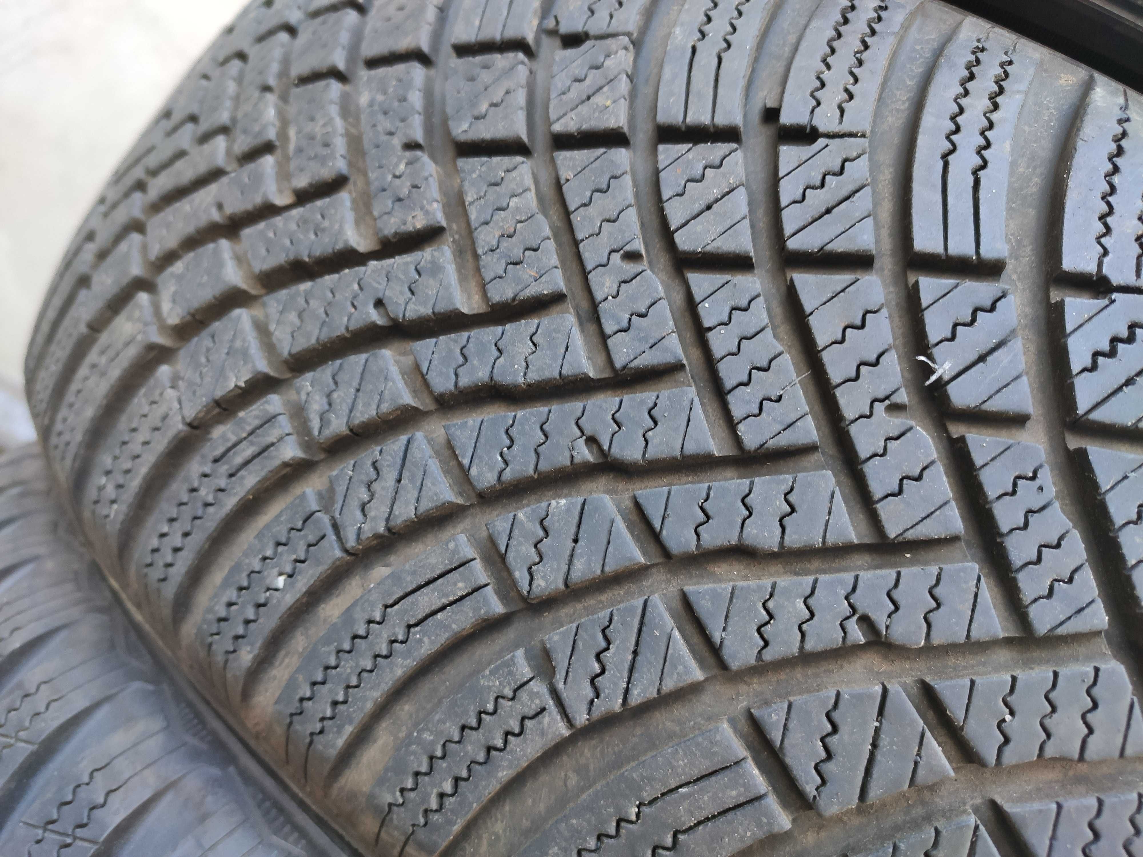 3бр Зимни гуми 205 55 16 - Hankook - DOT 2024