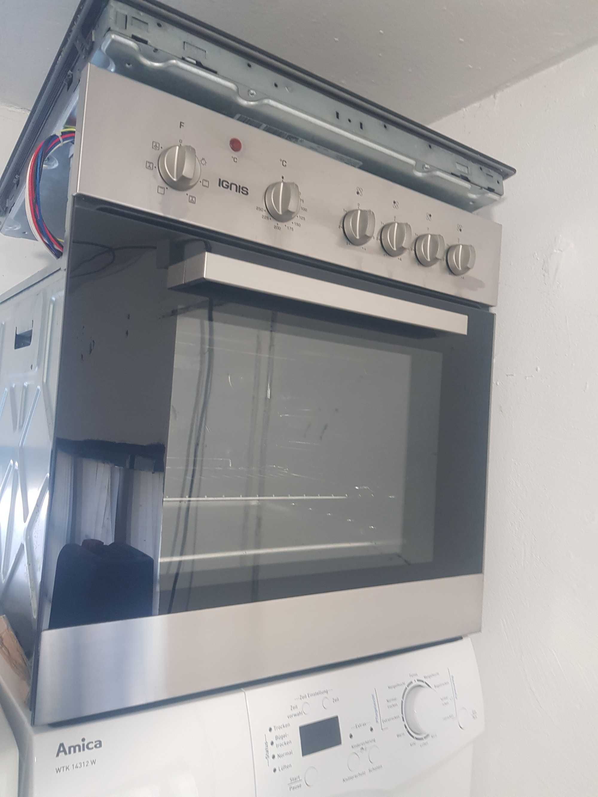 Продавам готварска печка + керамични котлони!!!
