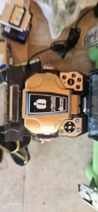 Aparat lipit fibra optica