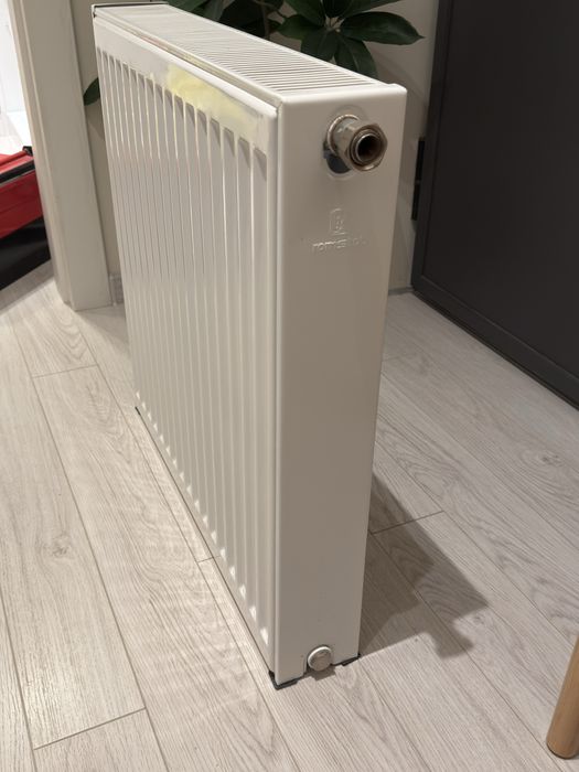 Calorifer Romstal 60 cm x 60 cm
