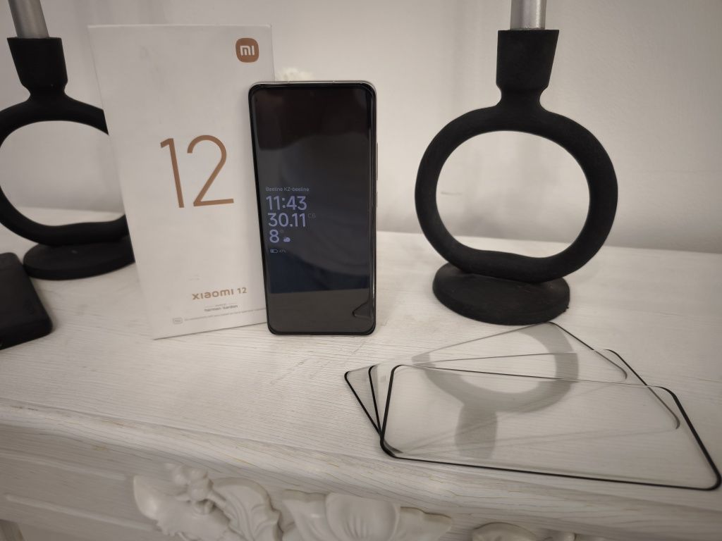 Продам Xiaomi 12